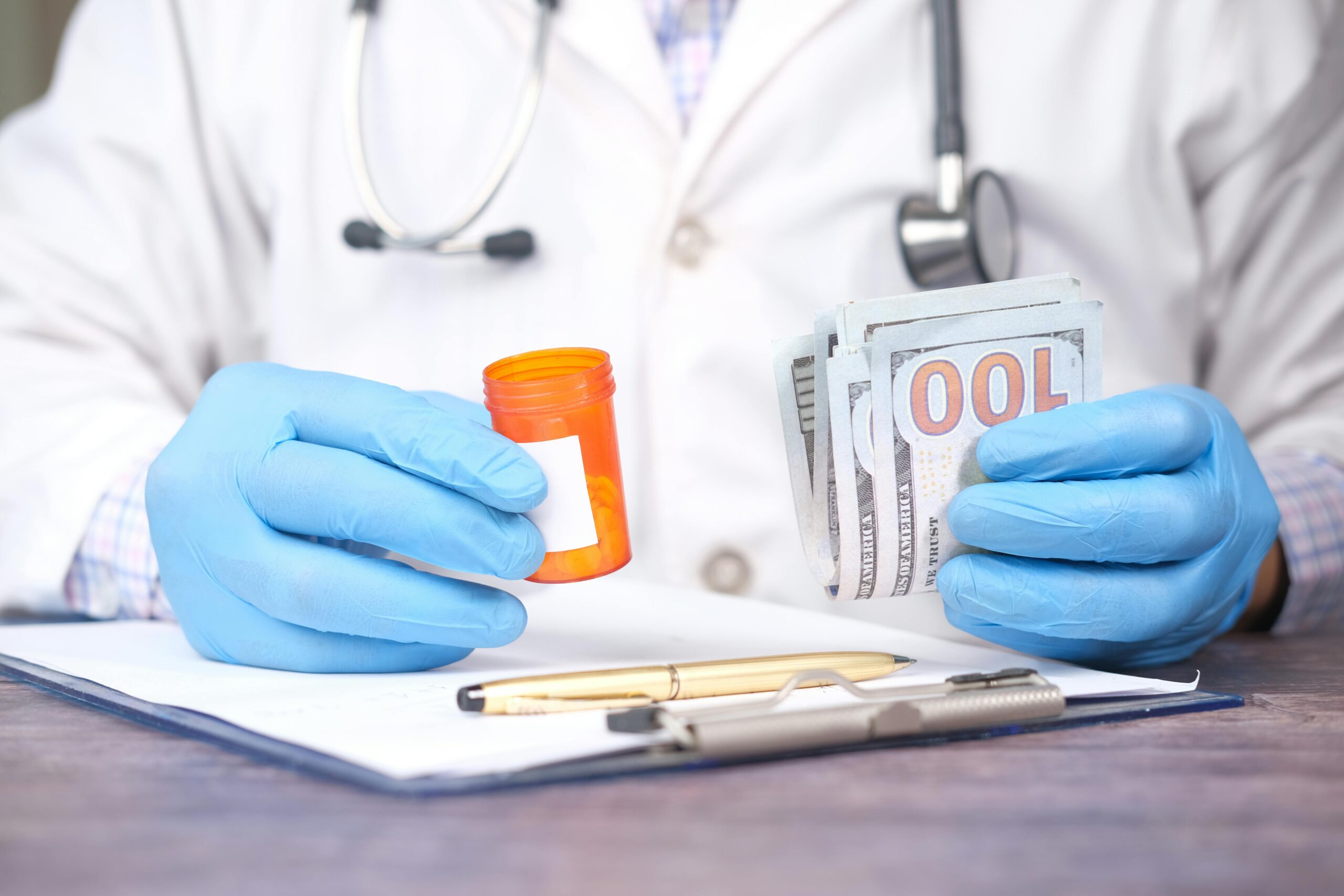How to Financially Prepare for a Medical Emergency While Traveling